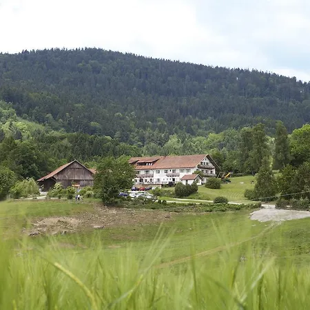 Wild-berghof Buchet *